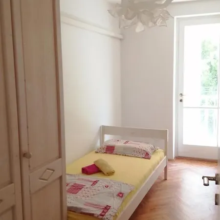 House Perla With Garden And Parking Casa vacanze