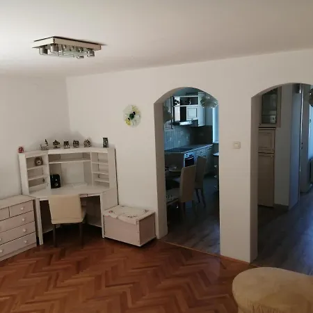 度假居 House Perla With Garden And Parking *